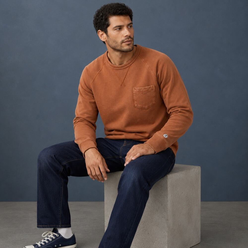Todd Snyder x Champion Midweight Pocket Sweatshirt Medium Tuscan Terracotta